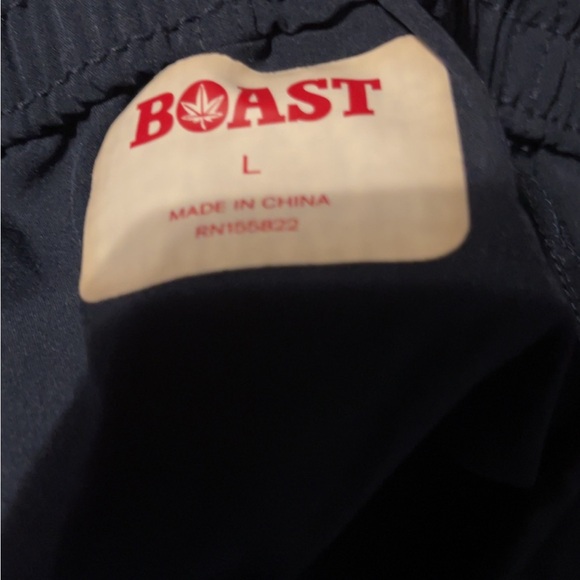 Men's Athletic Navy Shorts with Leaf Logo - Picture 3 of 3